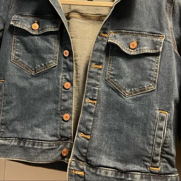 J.Crew dark wash cropped jean jacket small - Picture 3 of 6